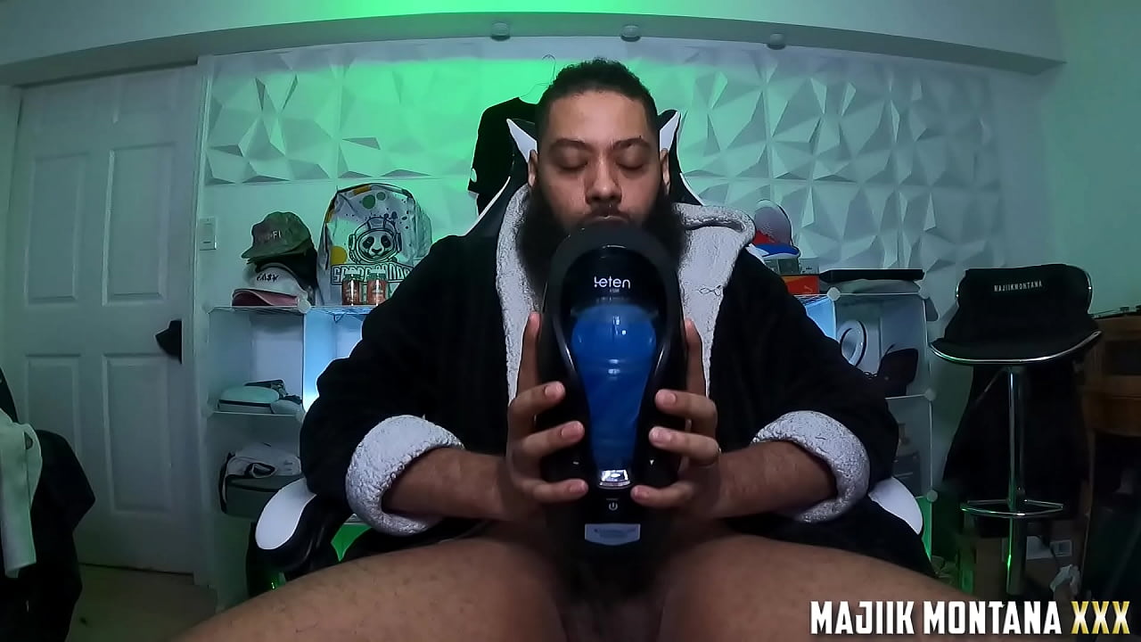 Unboxing and testing Brand New XSpace Cup Male Masturbator cup