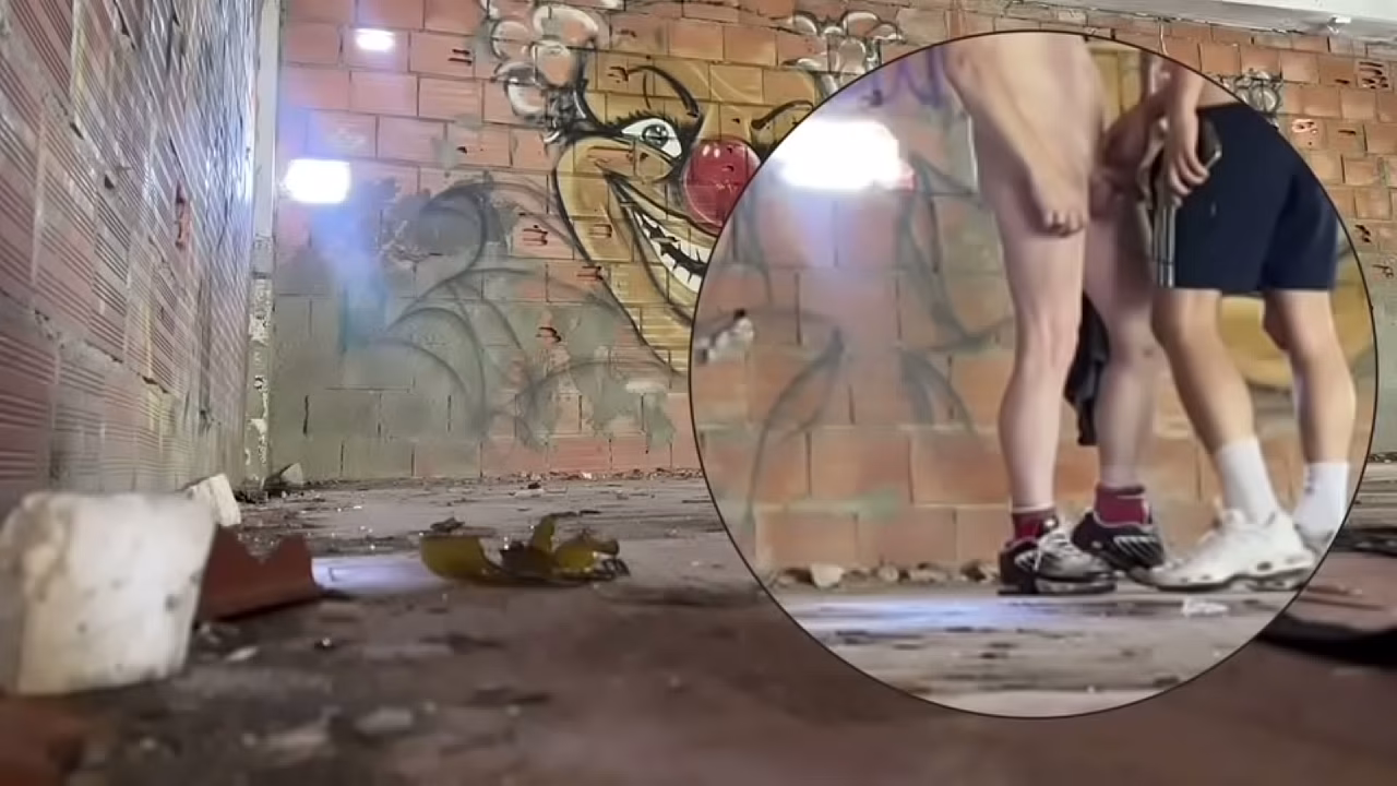 2 amateur boys caught having quick fun in an abandoned building