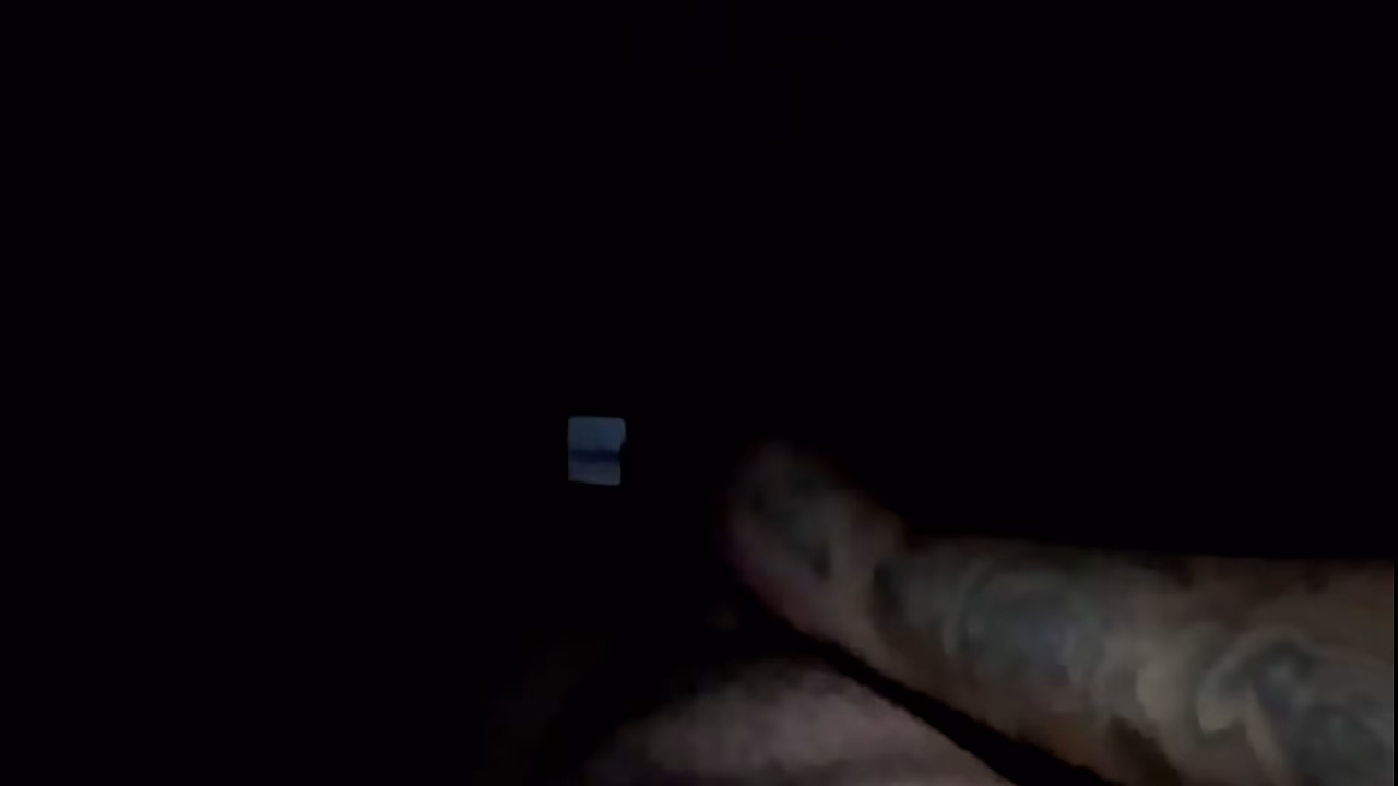 Escondidos no onibus de viagem bati uma punheta para o FireGreen2