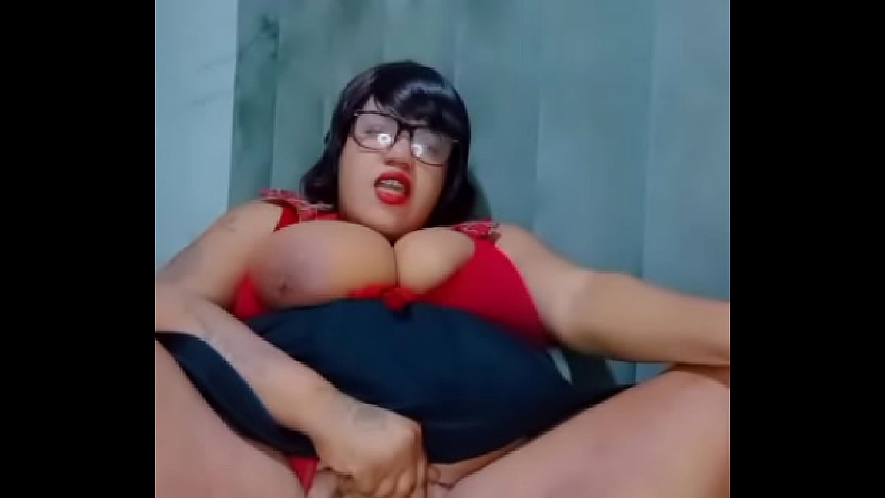 Onthatile Chubby queen5 Showing her Beautiful Body to The world