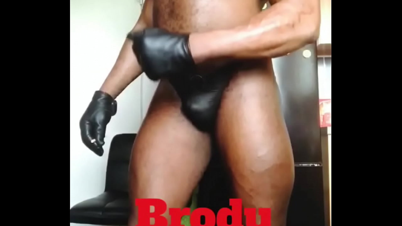 Solo Dancing, Flexing Jerking Preview Clips