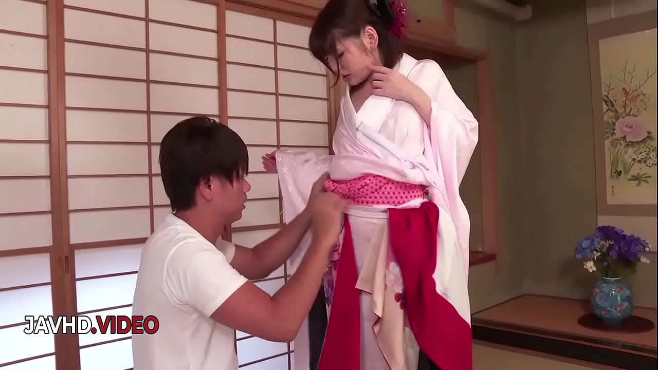 Elegant kimono seduction leads to steamy Japanese passion session