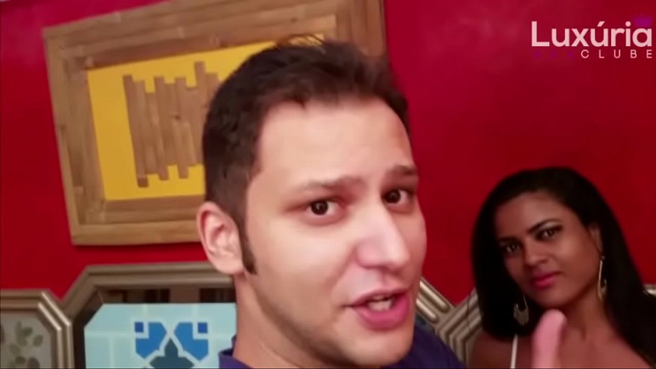 Ana J&uacute;lia no Lux&uacute;ria Clube - Acompanhantes de Luxo