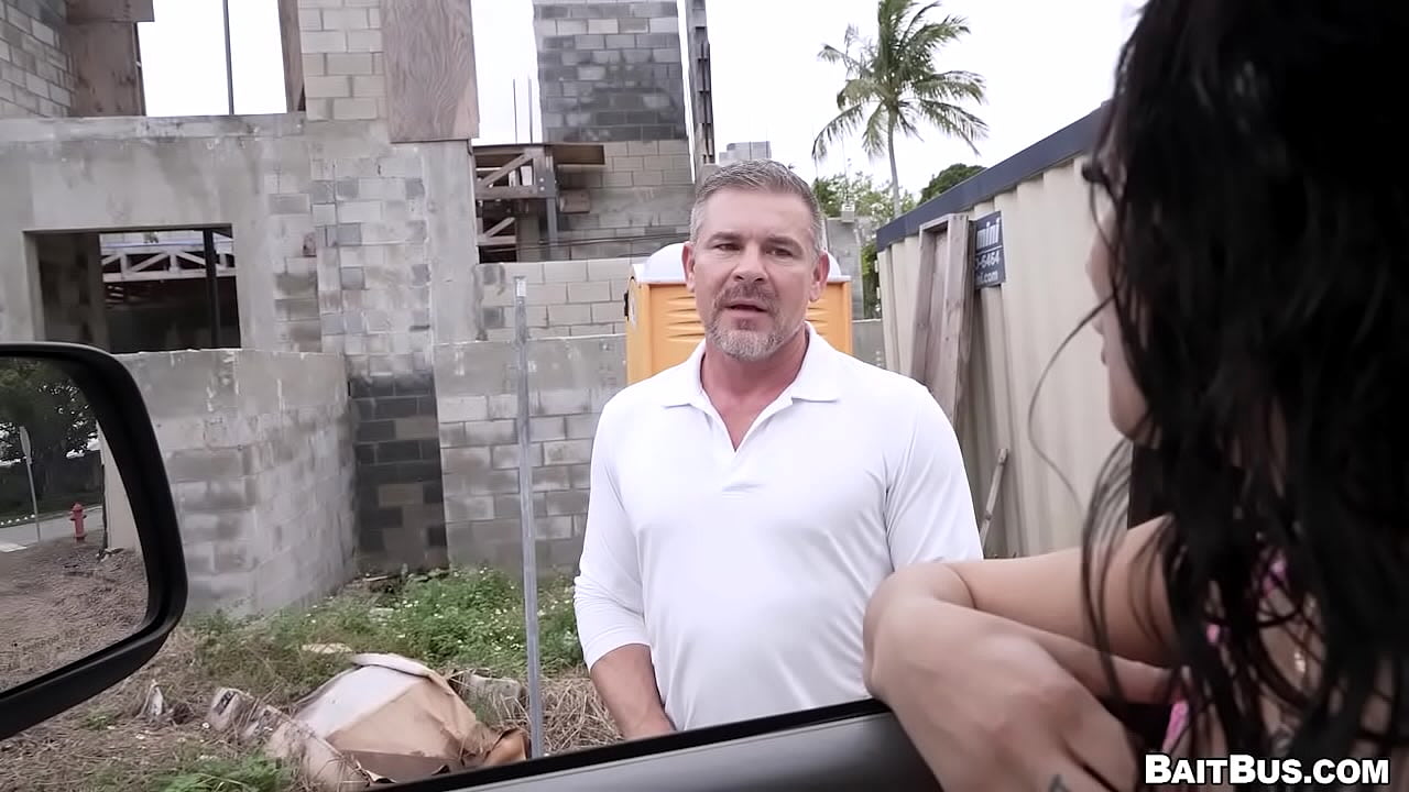 Silver Daddy Gets Tricked