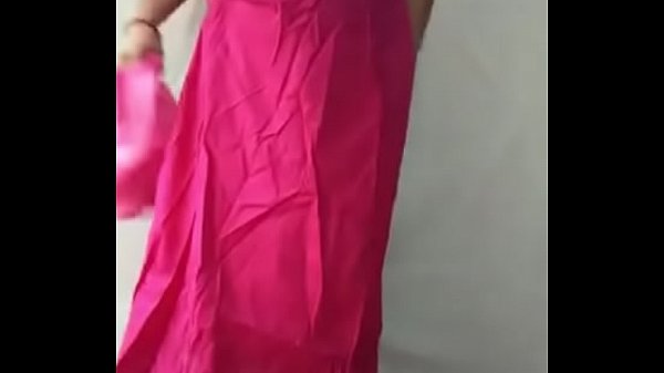 Old mature lady saree naked