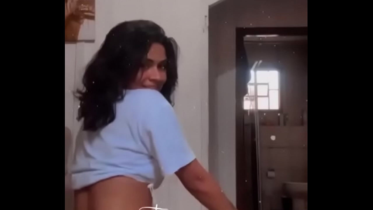 Teen Ass Solo Twerking - More on DXXN.TK