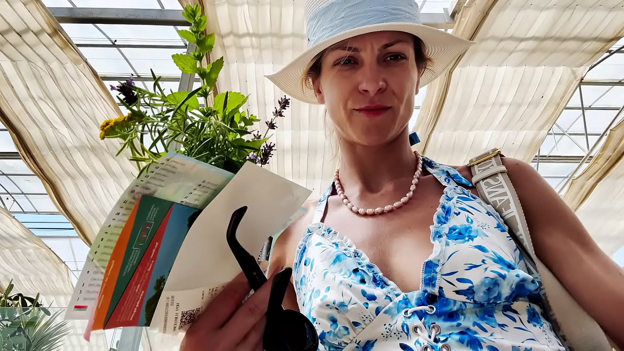 Visiting a castle in beatiful sea promenade town holiday VLOG