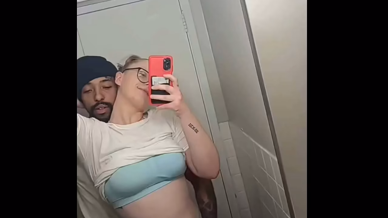 Foot job and anal bbc