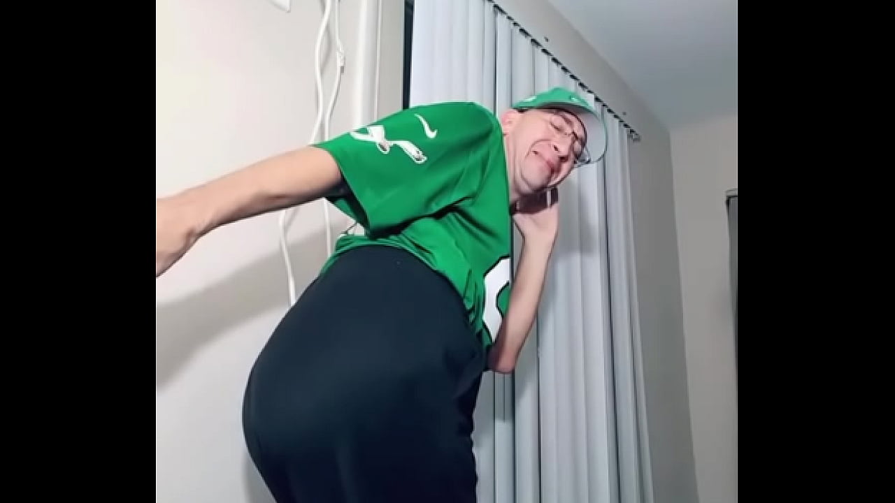 PHILLY FATASS BIGBUTT2XL IS AVAILABLE (CHECK OUT MY PROFILE)