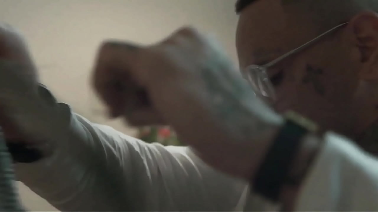 Fiz meu marido de corno com outra mulher