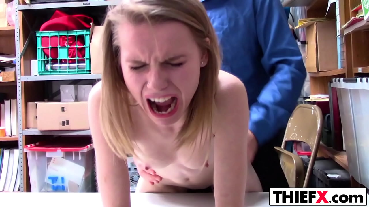 Caught Teen Thief Gives Security Officer A Nice Blowjob