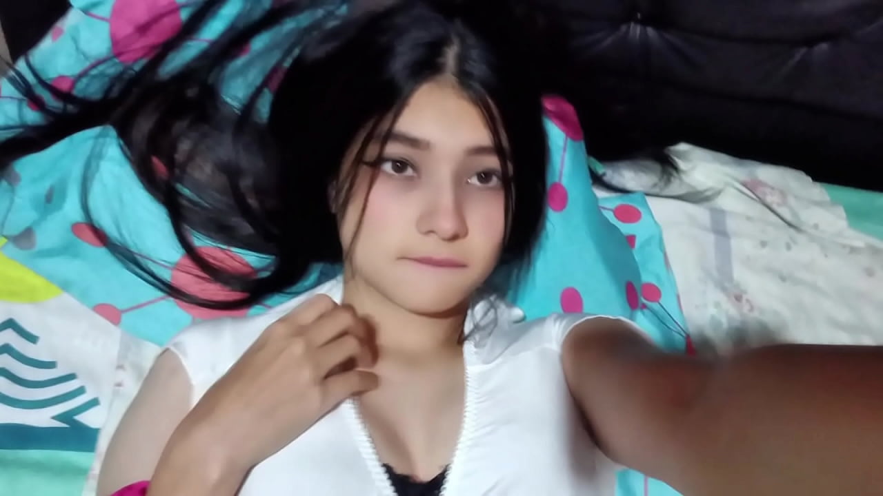 Esta es la ventaja de quedarme solo en casa con la novia de mi amigo todos los d&iacute;as.( CASERO REAL)