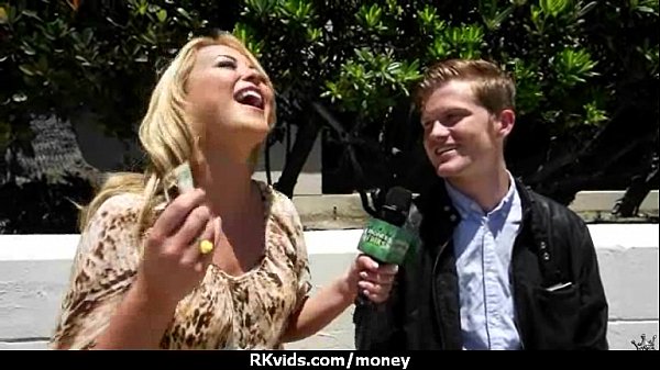 Amateur lets the pussy talk 23