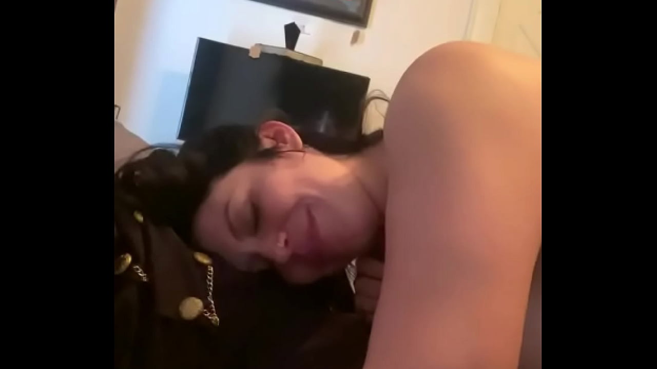 Mandi May Sucks Gibby The Clown Dick Real Nicely After Coming From The Bank