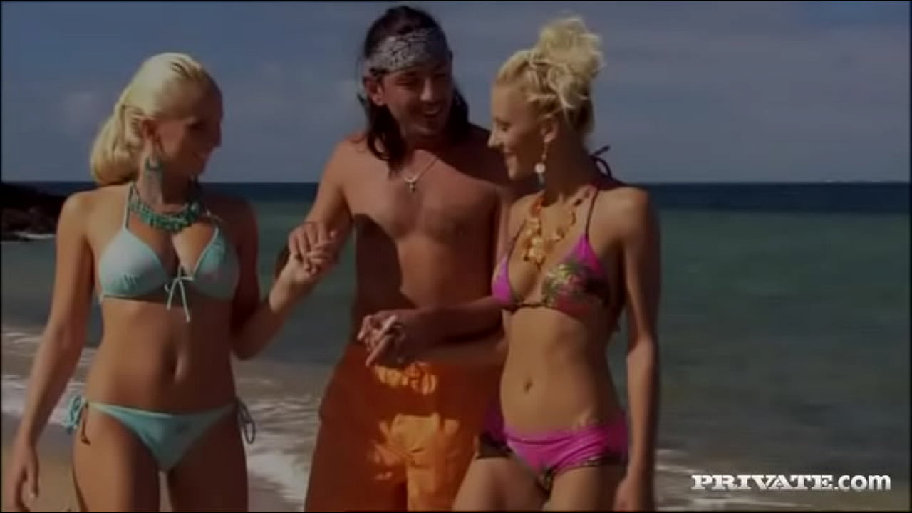 Diana Gold and Justine Ashley Get Anal Fucked before Doing a Cum Swap