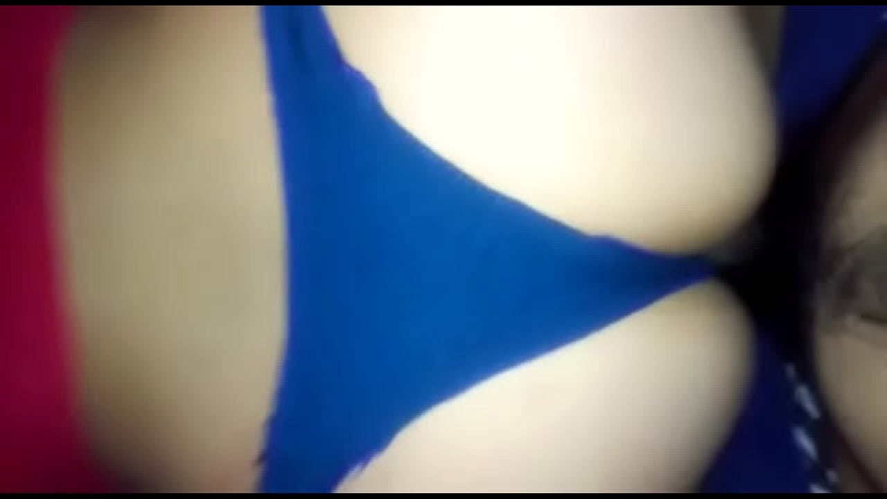 D&aacute;ndole verga a mi esposa putita