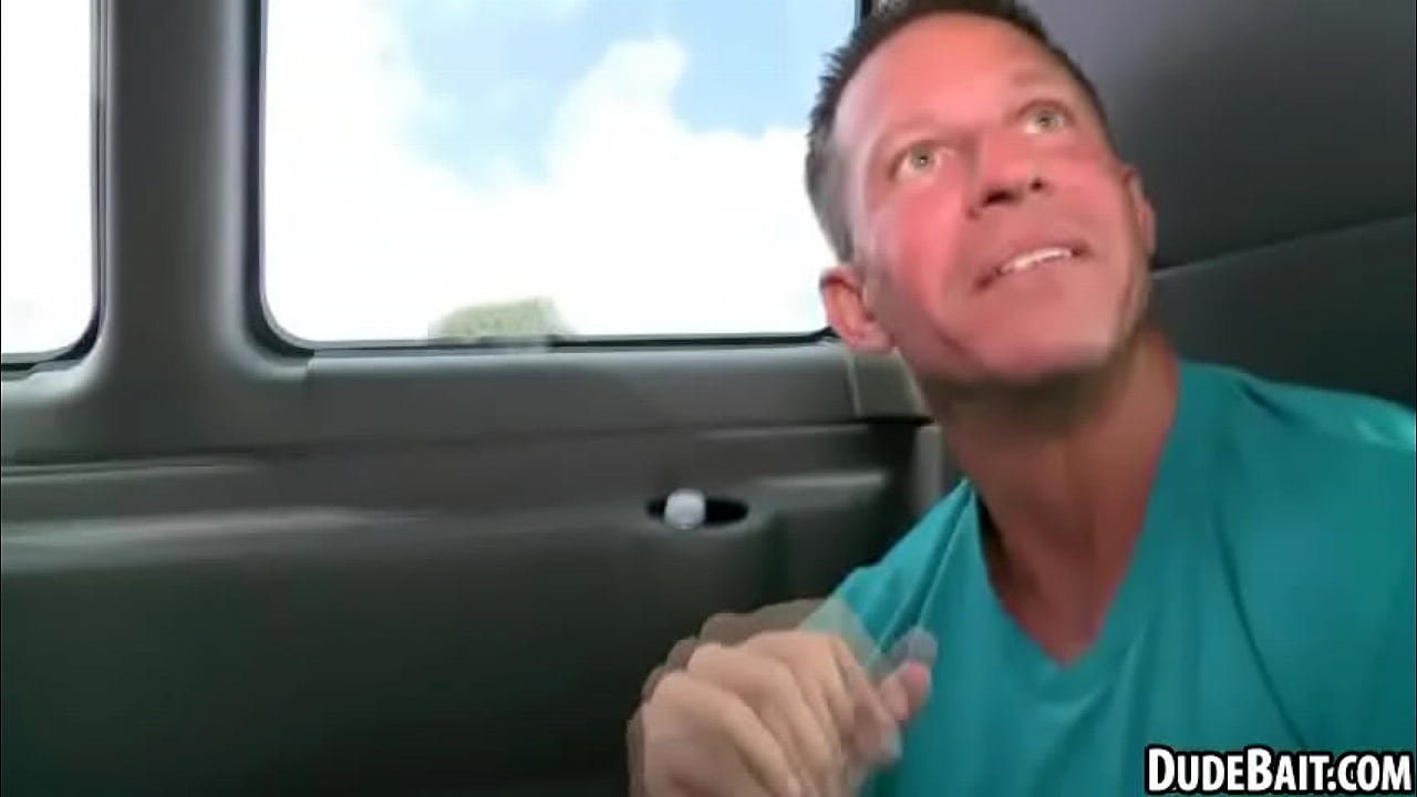 A hot stud sucks this unknowing stud while blindfolded