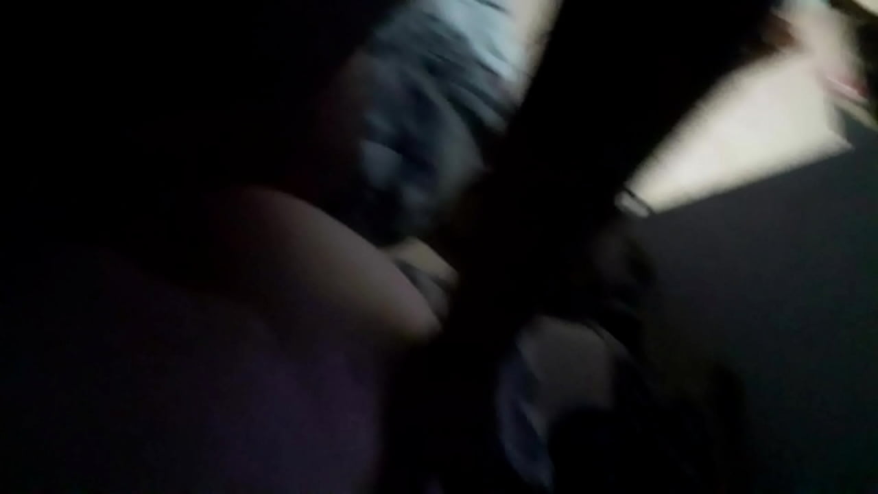 Putinha gemendo gostoso