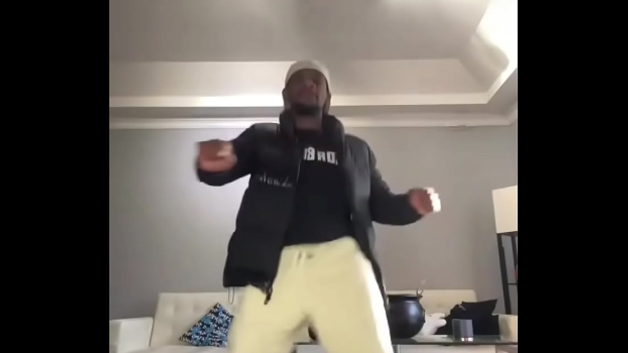 I fw this dance so get used to me makin more videos doin this dance