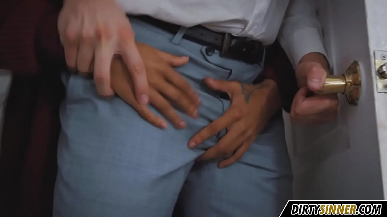 black girl with small tits loves romantic sex