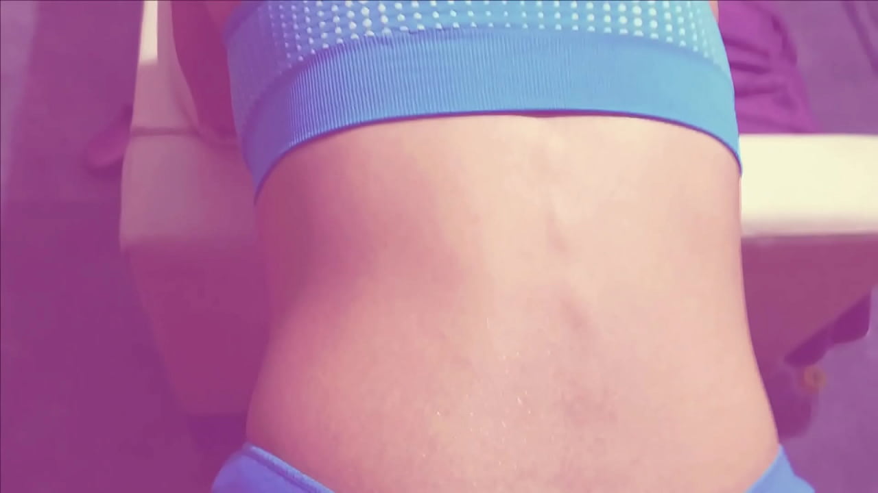 Spiel mit Lena Blonde Teenie Masturbiert Fick und Sahne rein Vorschau