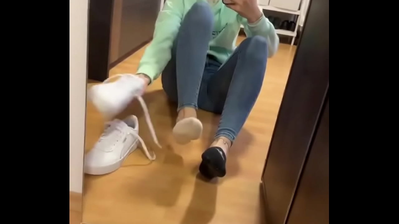 Do you want to smell my sweaty socks?&bull;Full video on OF! ?#socksfetisch #blacksocks #feet #fetish #feetworld ...