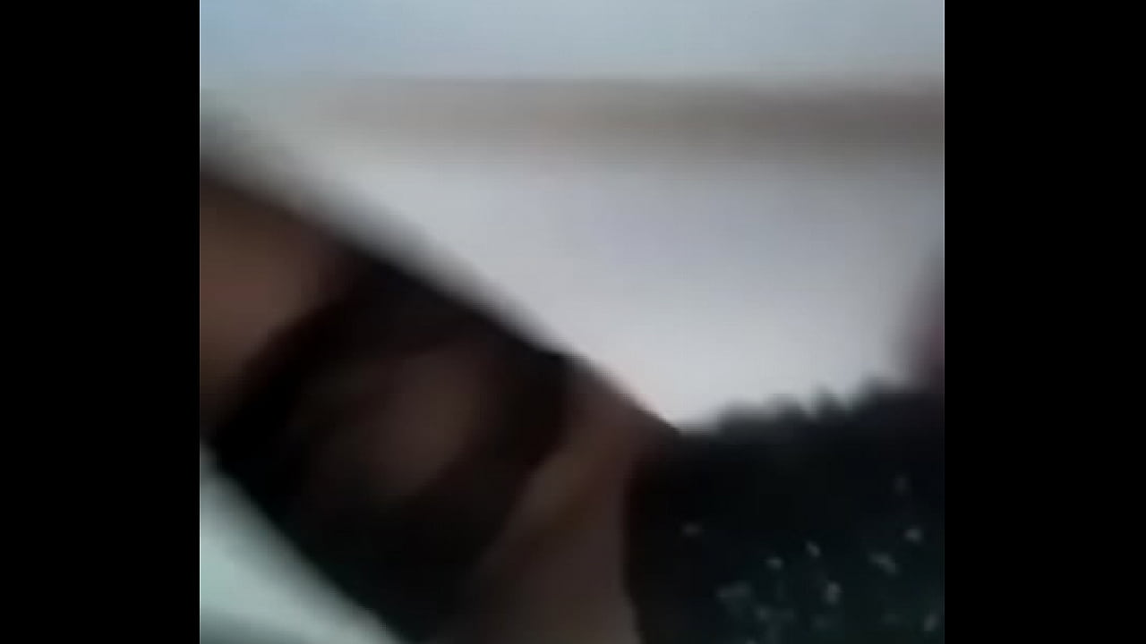 In atesa di incontrare porci godete al telefono con me. Facio videotelefonate porno con maschi vogliosi di vedermi masturbare e skizzare come una porca. Scrivetemi a felicecornuto18@libero.it e vi dar&ograve; le info per contatarmi.