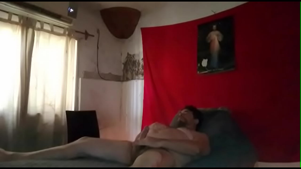 ESPELUZNANTE!!! - Se le APARECE la SANTA MADRE DIVINA MAR&Iacute;A Y le HACE el AMOR???...