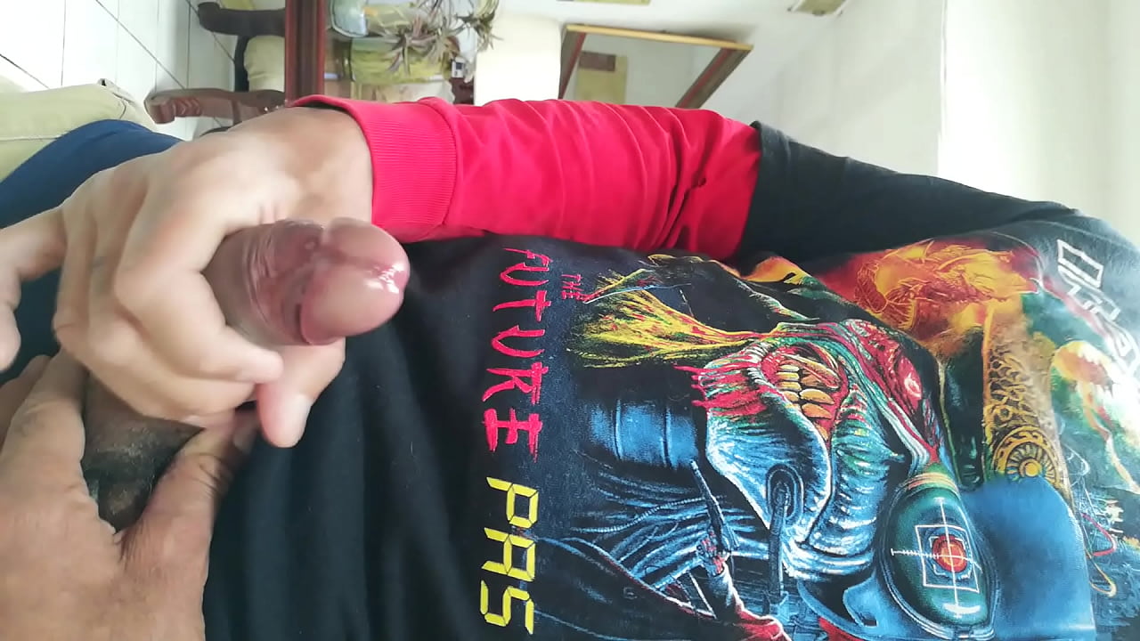 Eyaculando Riqu&iacute;simo Con La Polla Bien Dua