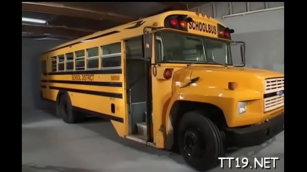 Kinky bimbo Jessie Stevens bounces on fat phallus