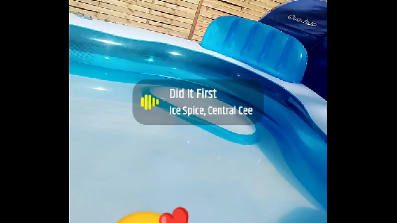 Hey coucou mes p'tits loulous je suis d&eacute;sol&eacute;e mais nous revoil&agrave; de Retour...