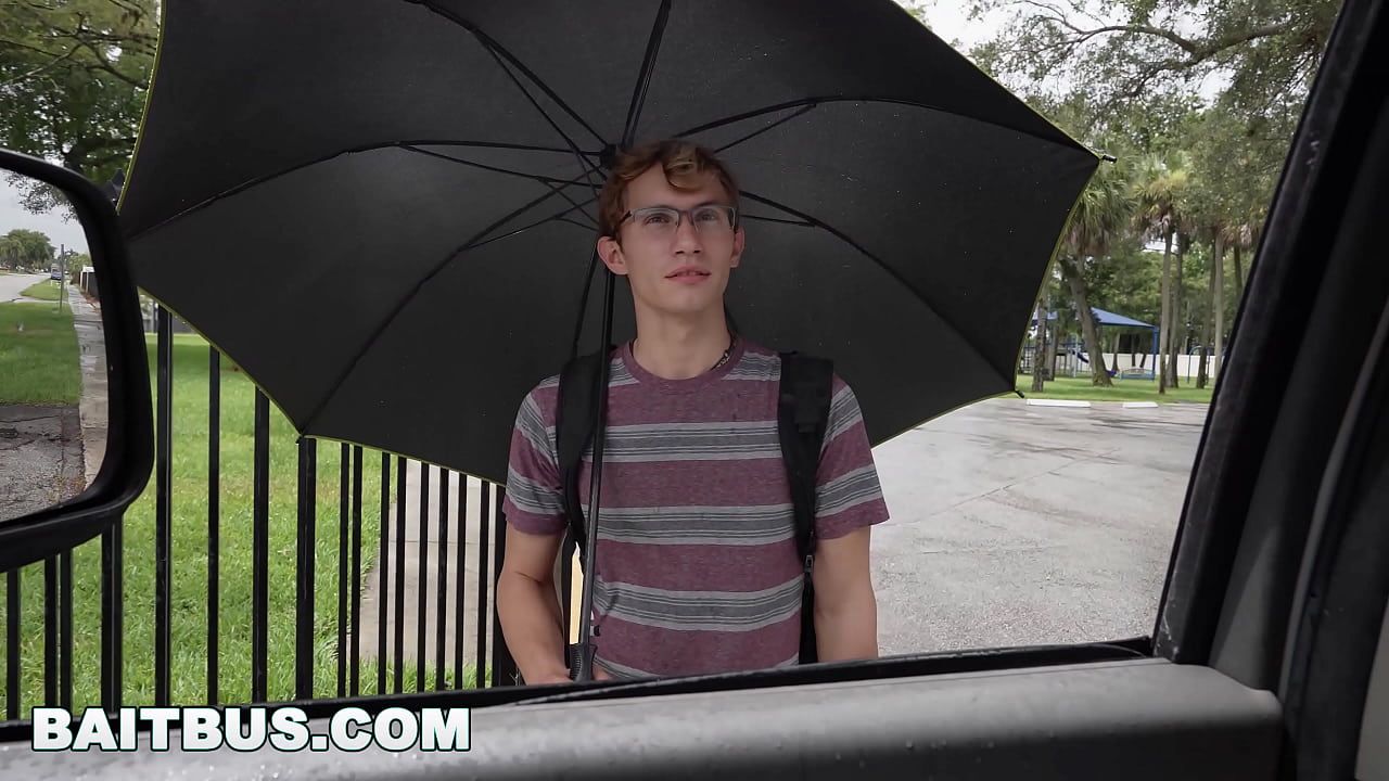 BAITBUS - Straight Stud Darron Bluu Tricked By Vivianne DeSilva And Archie Bakk