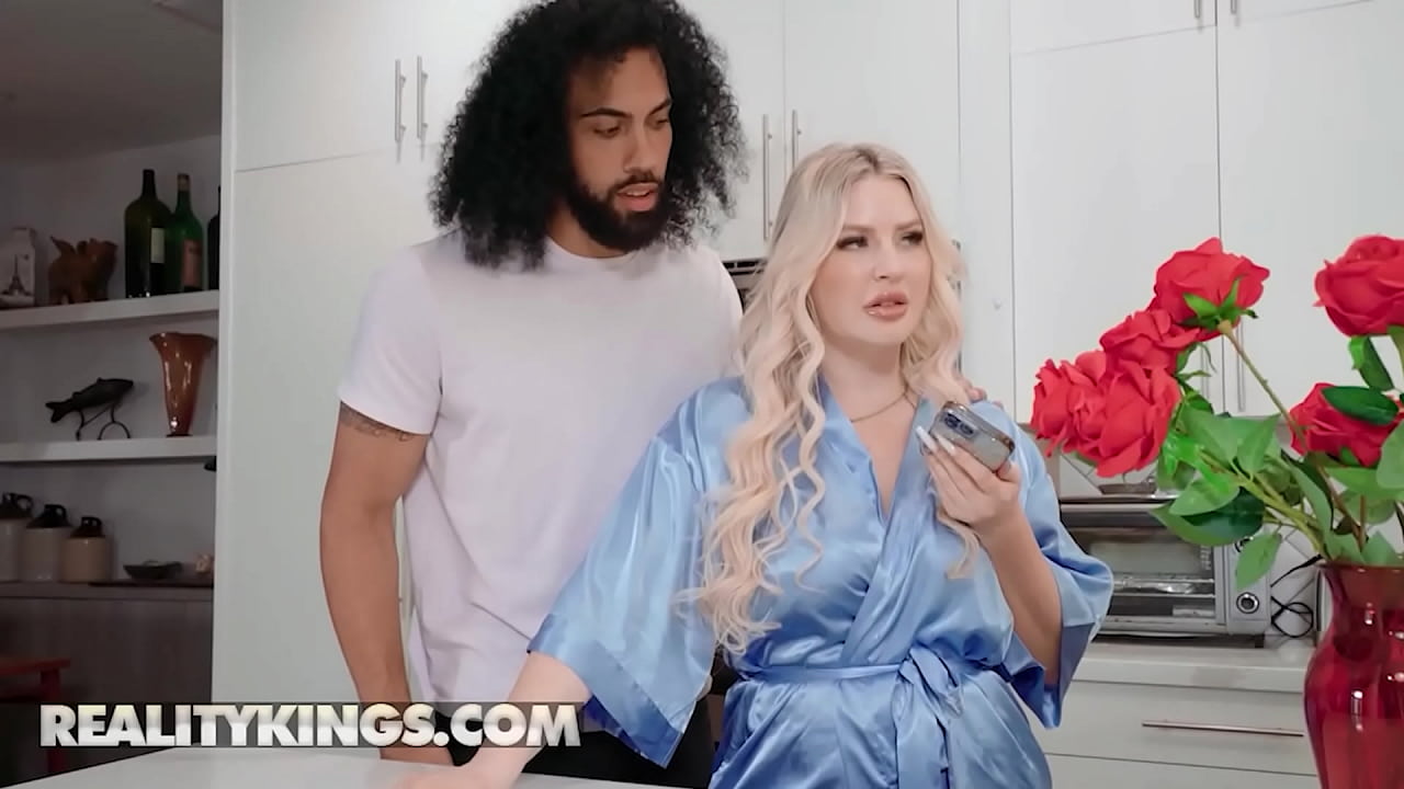 REALITY KINGS - Jenna Starr, James Angel - Mother's Day 10-40 min