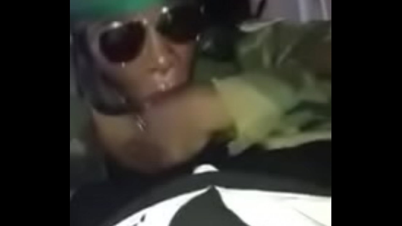 &ldquo;Smokinwana - That&rsquo;s My Chick&rdquo; played as they play