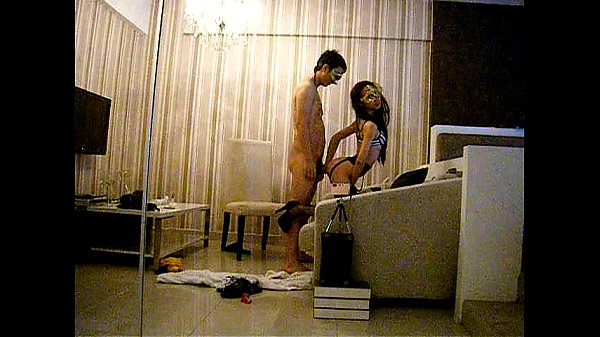 Chịch kiểu ch&oacute; con đĩ m&igrave;nh d&acirc;y