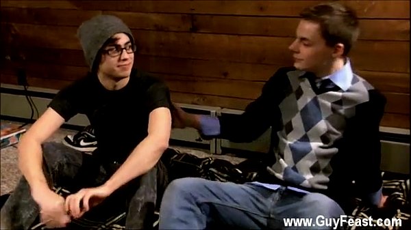 Nude men Benji Elliot invites his boyfriends to help him get