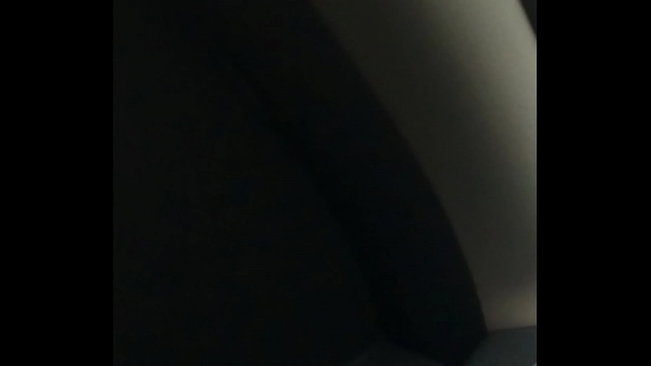 Morena no centro de pira