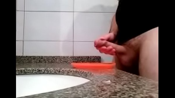 Masturba&ccedil;&atilde;o no banheiro do trabalho