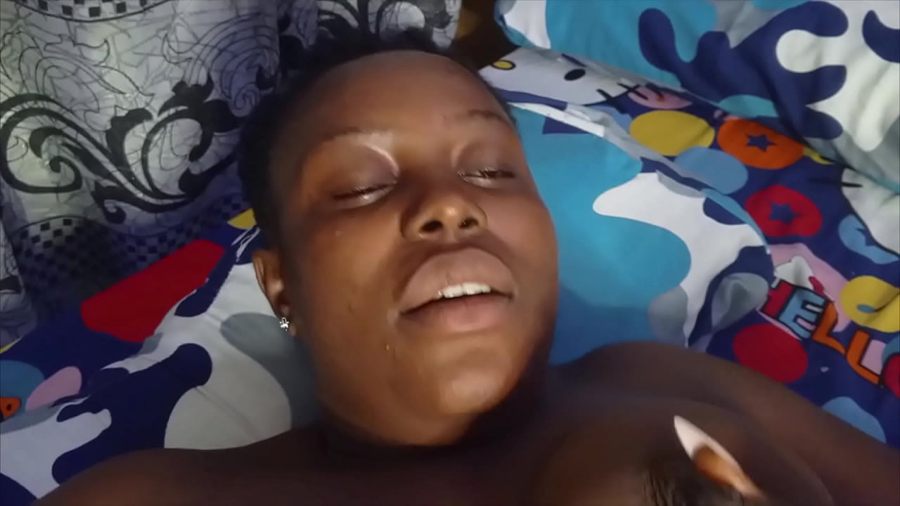 My pussy needs something inside