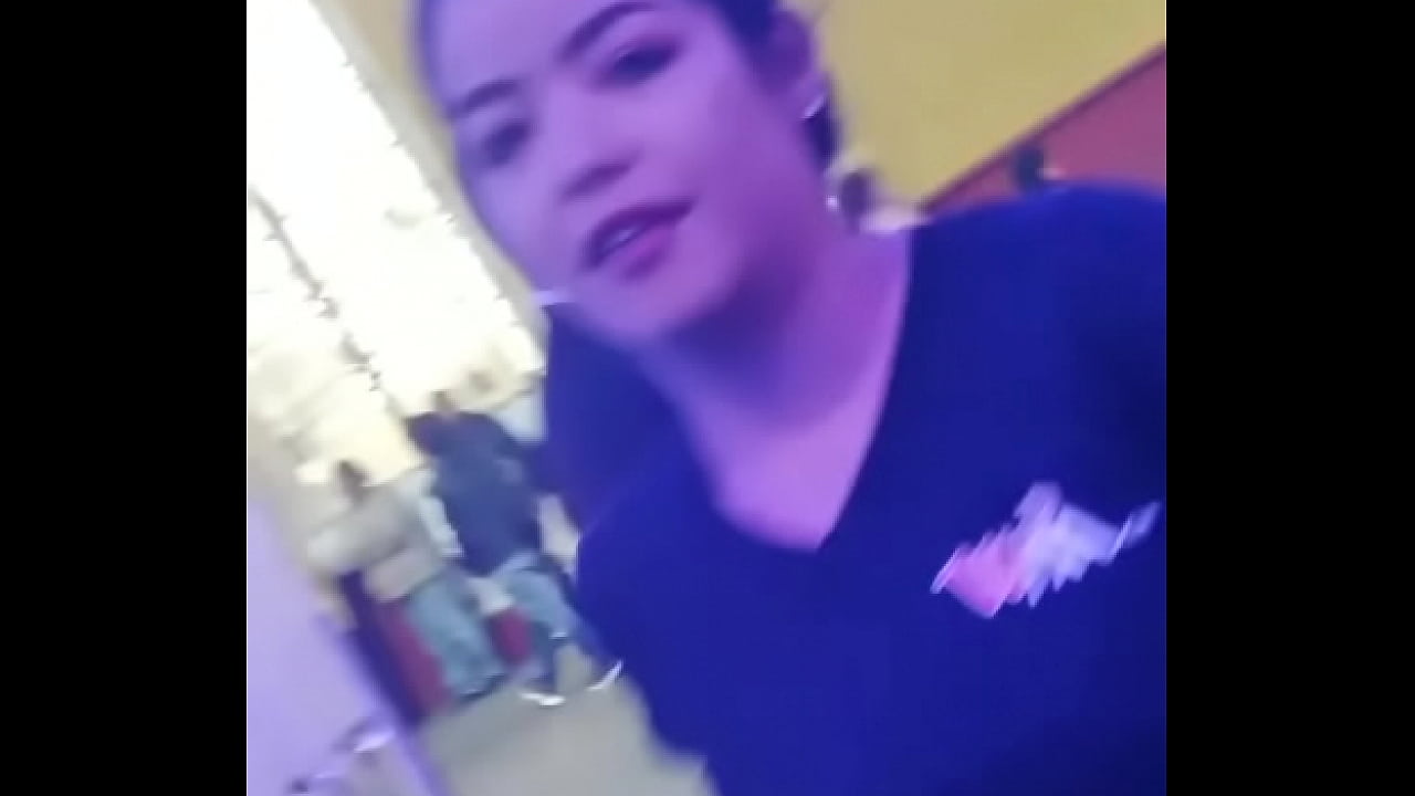 Mi puta deliciosa d&aacute;ndome una mirada matadora