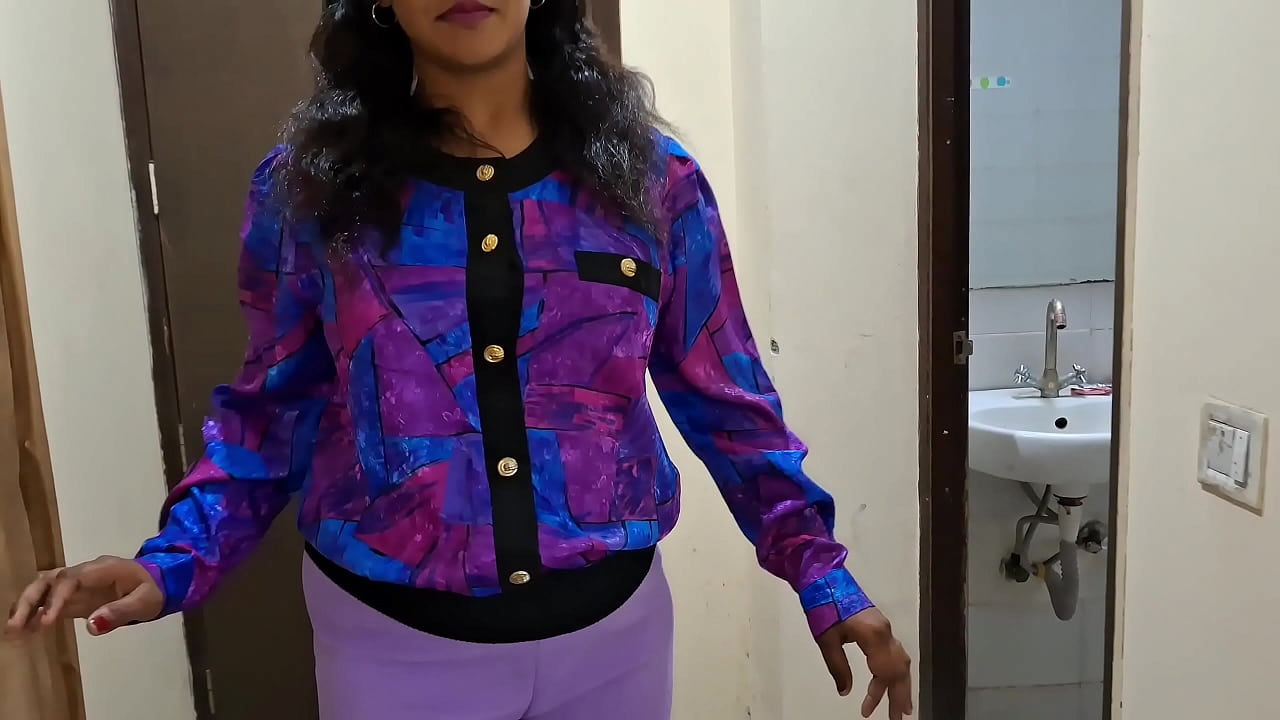 Pooja Bhabhi Horny Too Much Fucked By Her Small Devar