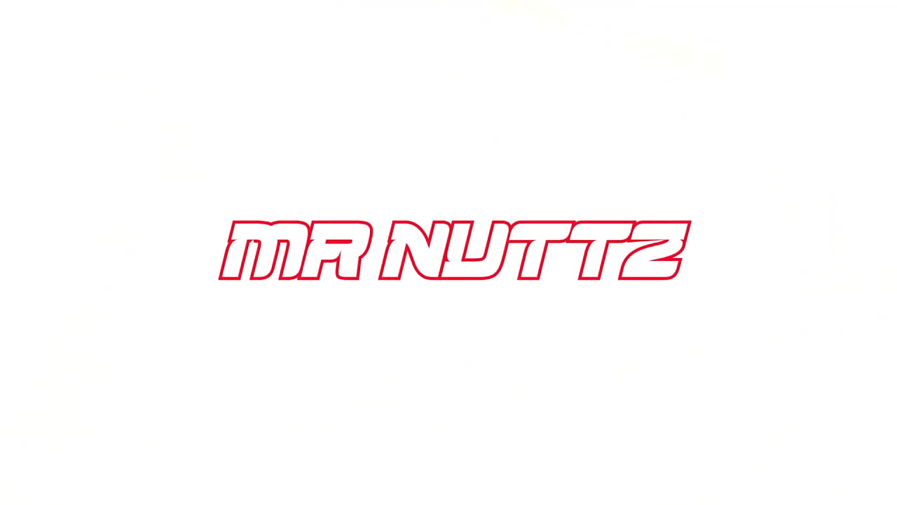 CLOSE THE DEAL VENICE ESCAPE AND MR NUTTS