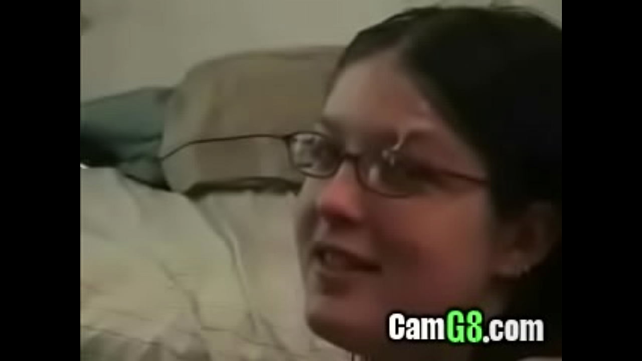 Nerdy Bitch gets Facial - camg8