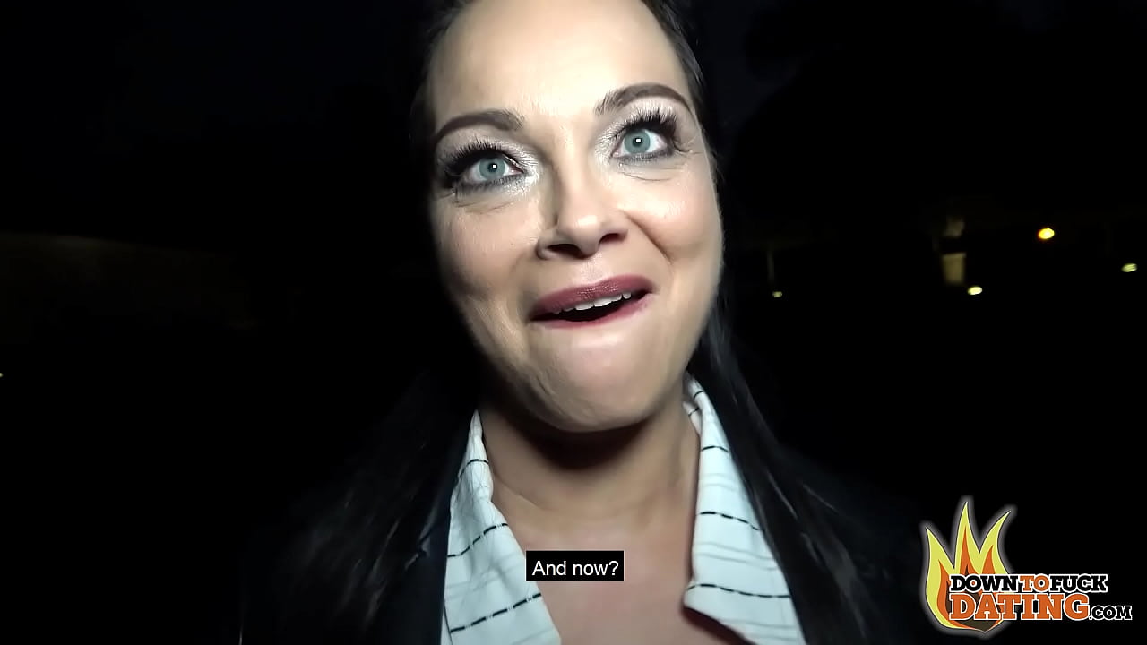 Brunette Slut Fucks Blind Date in Hotel