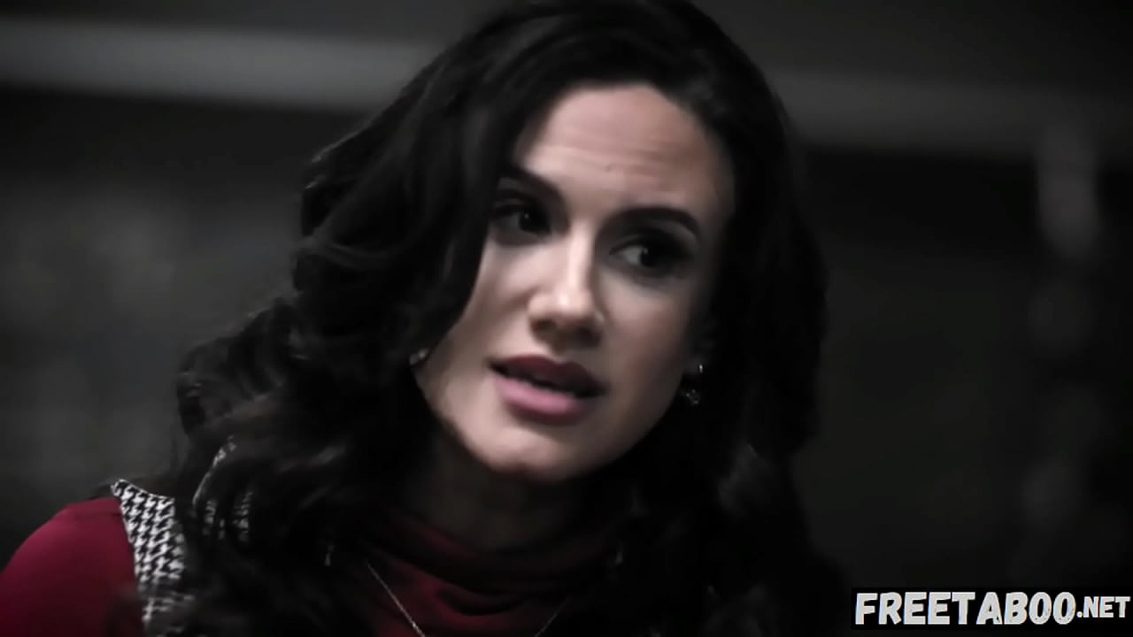 Cheerleader Gets Anal Creampied To Pass The Class - Sophia Burns