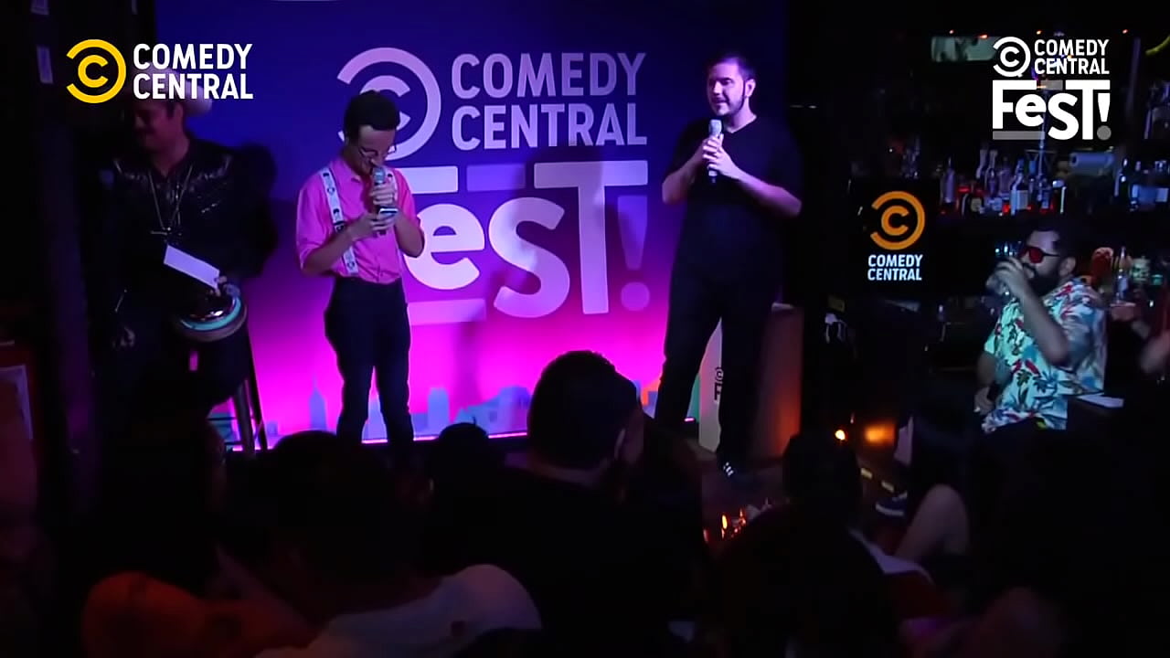 Follada descomunal de un parapl&eacute;jico a un marrano gay