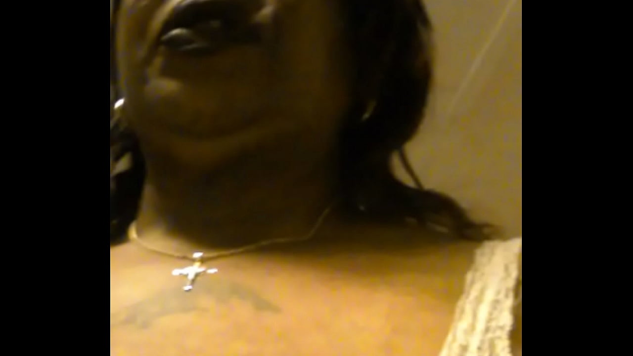 Close up ebony masturbation