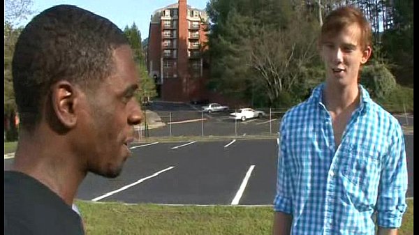 Black Muscular Dudes Fuck White Gay Boys 15