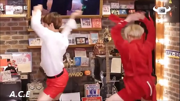 Kpop male idols twerking