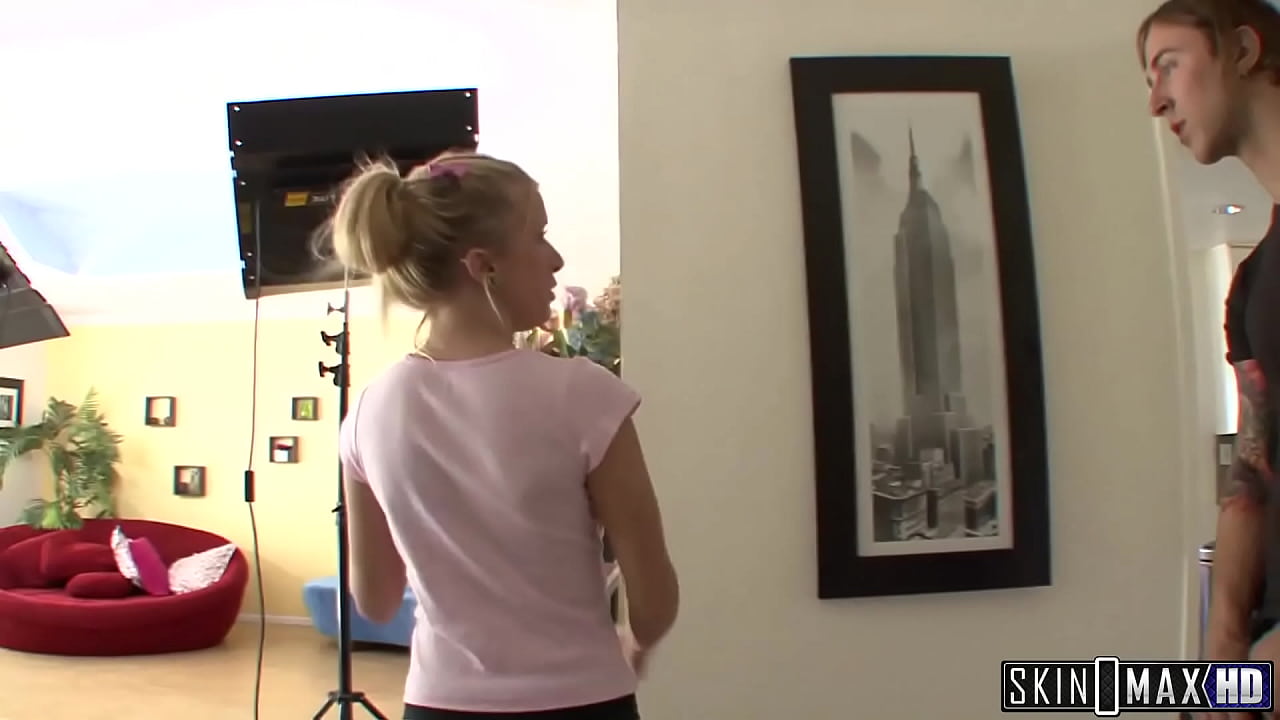 Skinny teen wants her neighbor to fuck the way he fucks his co-star in his videos